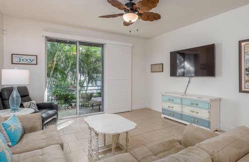 Island Estate House | Cutter Cove #303 - Monthly Beach Rental