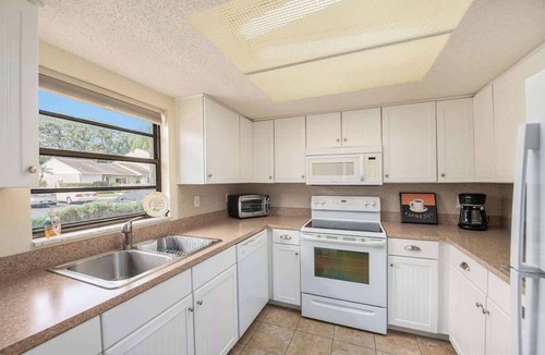 East Lake Woodlands House | Cypress Place | Your Serene Retreat near Tampa!