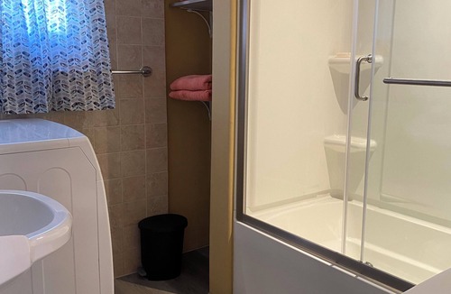 Elmira Apartment | Davis 1 bedroom