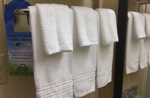 Clinton Hotel | Days Inn by Wyndham Clinton/Laurens I-26