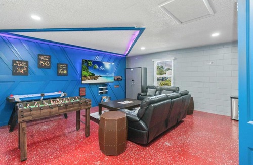 Mill Run Villa | Debany Staycation near Disney