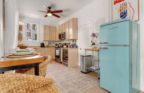 Old Town House | DELANEY HOUSE ~ NEW 4 BR/4 Ba Listing w/Pool & Parking in Prime Old Town!