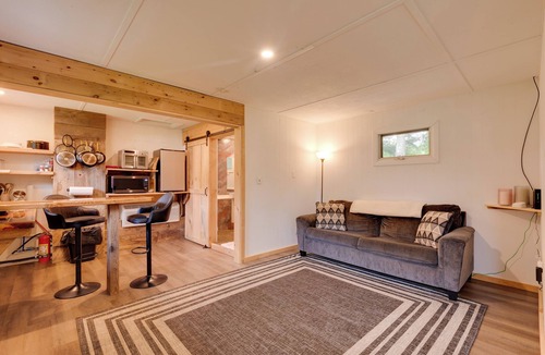 Hillsgrove Cabin | Deluxe Cabin A at Elk Creek Escape: Pet Friendly!