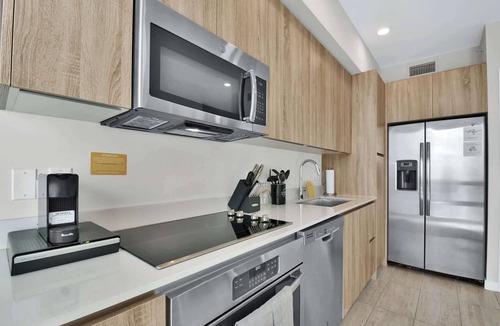 Northeast Miami Condo | Design District Studio · City View · Free Parking