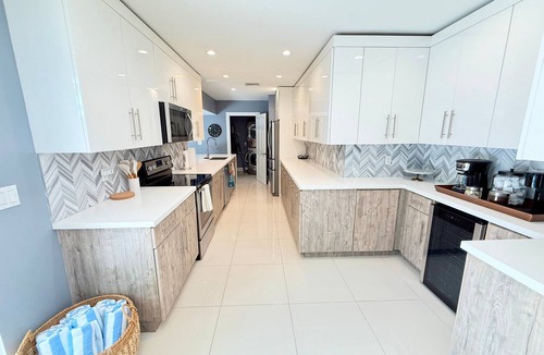 Wilton Manors House | Designer Wilton Manors Villa: Heated Pool, 4 BR, Prime Location