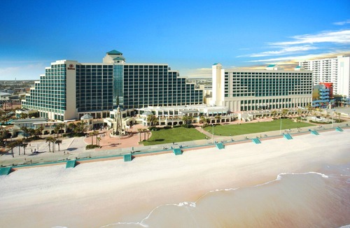 Brush - Stewarts Apartment | Direct Beach Access! 2 City View Units, 2 Pools!