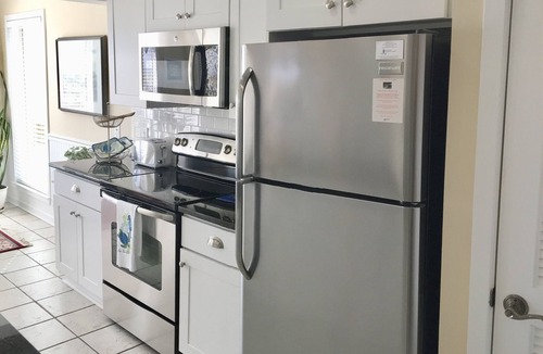 Saint Helena Island Condo | Direct Oceanfront 1BR! Resort Access & Private Deck John Fripp Villa 101