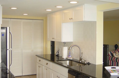 Saint Helena Island Condo | Direct Oceanfront 1BR! Resort Access & Private Deck John Fripp Villa 101