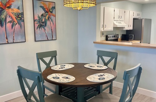 Hutchinson Island South Condo | Direct Oceanfront 2-bedroom Hutchinson Island Condo
