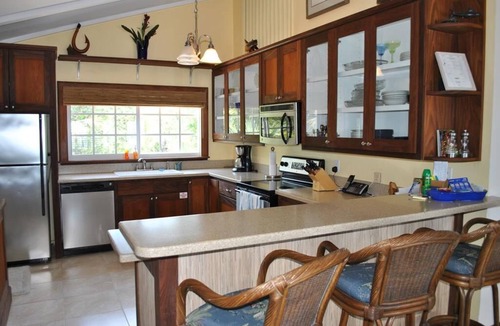 Islamorada House | Discover Sea Ranch in Islamorada: spacious 4BR home with private pool and stunning views.
