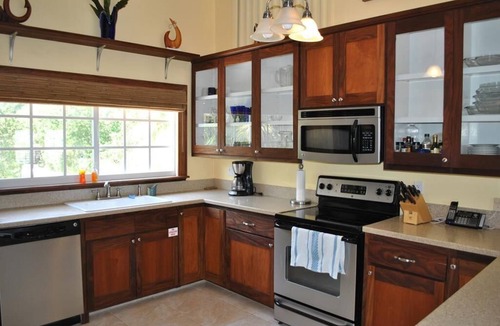 Islamorada House | Discover Sea Ranch in Islamorada: spacious 4BR home with private pool and stunning views.