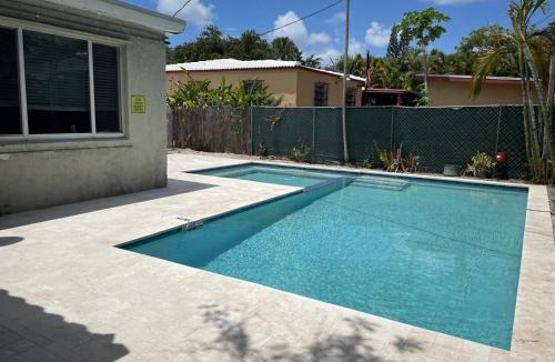 Northeast Miami House | Discover Serenity in this Tranquil Miami Home