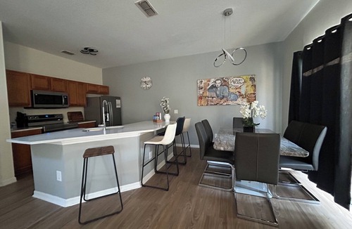 Bellavida House | Disney 4-bedroom house with pool, 3 baths, fitness room, WiFi, resort amenities