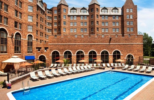 Parsippany Hotel | Dolce by Wyndham Parsippany