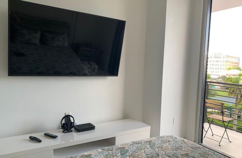 Doral Apartment | DoralMiami 5 Star ResortPoolFree Parking! 22