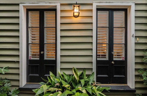 Harleston Village Condo | Downtown Charleston Serenity~1br/1ba Condo