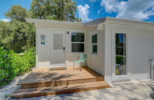 Bonita Springs Apartment | Downtown Gem w/King Bed & BBQ Grill
