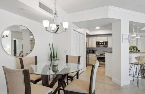 Downtown West Palm Beach Apartment | Downtown WPB Condo at the Square