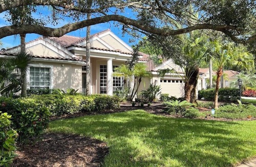 Braden River House | DREAM HOUSE with Heated Pool & Spa, 27-Holes Golf Course