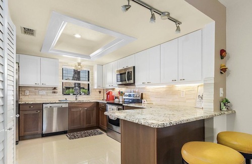 Riverbend Country Club Condo | Dream North Ft Myers pool condo
