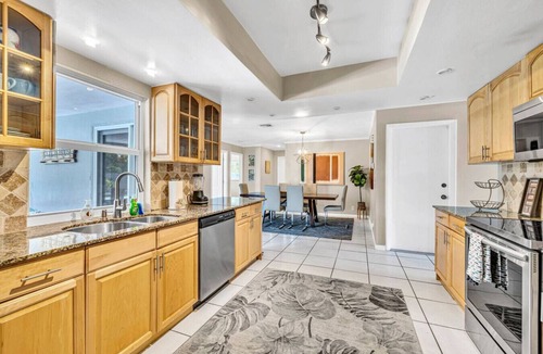 Boynton Beach House | Dream Tropical Pool House East Boyton By The Beach