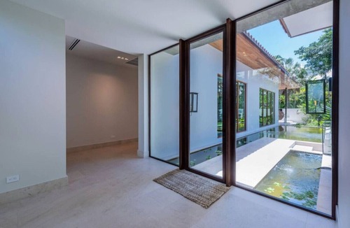 Bayside Historic District Villa | DreamVilla/Pool! Brand New Modern Construction!