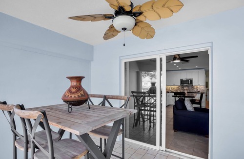 Marathon House | Duck Key Waterfront Paradise B Private Balcony
