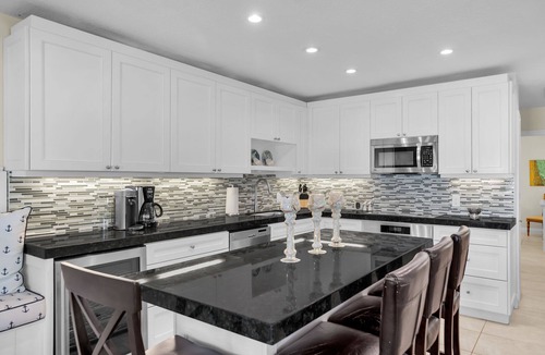 Marathon House | Duck Key Waterfront Paradise B Private Balcony