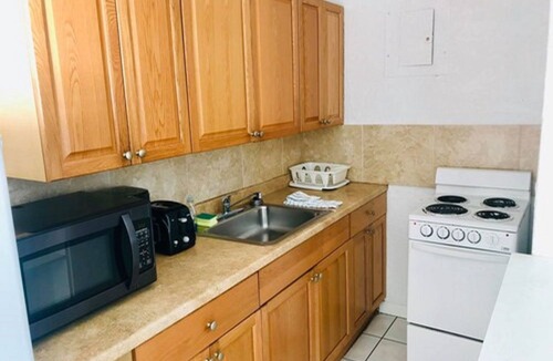 Pompano Beach Hotel | Ebb Tide Resort Oceanfront