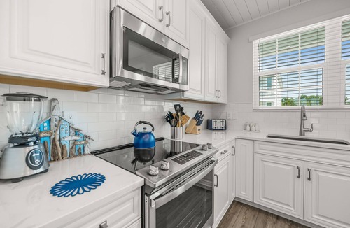Cortez House | Eco-Friendly Home with Pool and Game Room! - Baydream Believer at Hunter’s Point