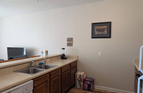 Tallahassee House | Economical Townhouse, 3Br/3Ba, 6 mins to FSU [611]