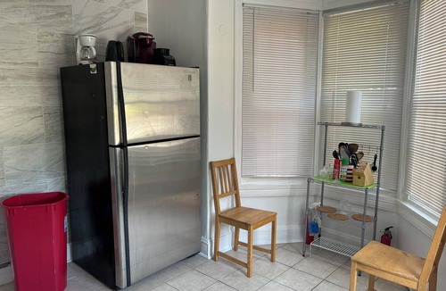 Olney-Oak Lane Apartment | Einstein, Salus, Lasalle 2nd fl 2bed
