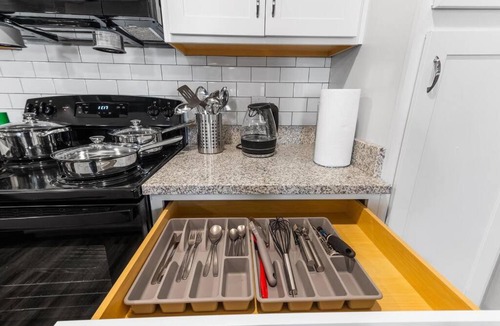 Melbourne Apartment | Elegant 3BR/2BA Condo Near Beaches & Attractions