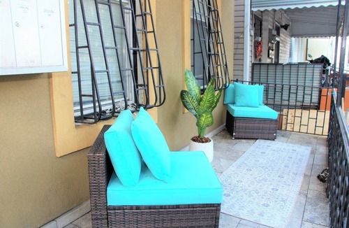 Fleetwood - Concourse Village Apartment | Elegant 3Br Apt by Yankee Stadium