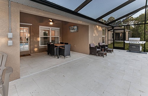 South Gulf Cove House | Elegant & Private Villa Minutes From Top Beaches