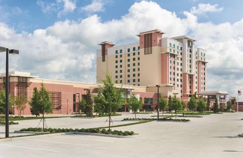 Kissimmee Hotel | Embassy Suites by Hilton Orlando Lake Buena Vista South