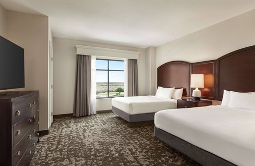 Kissimmee Hotel | Embassy Suites by Hilton Orlando Lake Buena Vista South