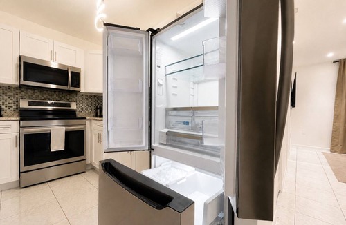 Flagami Apartment | Entire apartment 2 bedroom 2 bath