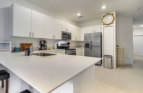 Florida City House | Epic Everglades & Florida Keys Adventure Basecamp