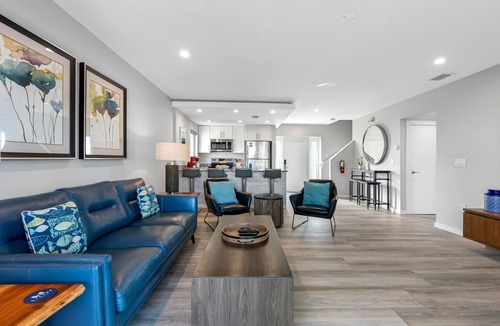 Nokomis House | Escape Casey Key Hotel & Marina - Deluxe 3 Bedroom 3 Bath Villa 2 K 1 Q 1