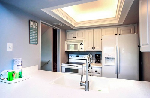 Sanibel House | Escape to paradise at Beach Road 104