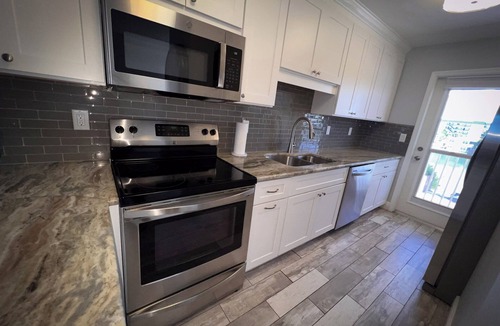 Siesta Key Condo | Escape to the Gulf – Prime Beachfront Location