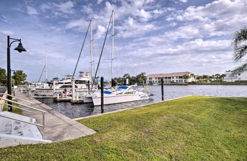 Naples Apartment | Everglades Getaway 15 Mi to NP: Sail + Swim!