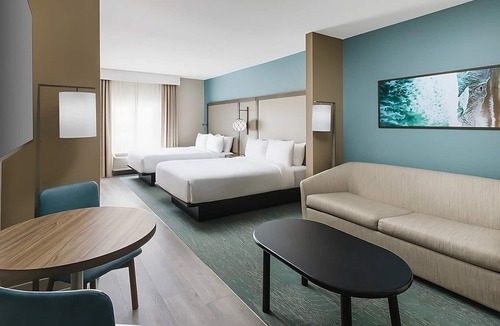 Marathon Hotel | Excellent Choice! Outdoor Pool, Pet-Friendly, Free Breakfast!