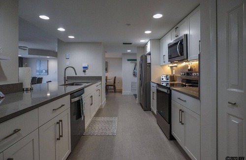 South Island Condo | EXCLUSIVE GULLWING BEACH RESORT CONDO 603! HUGE 2B/2B WITH GRAND VIEW!