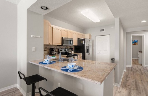 North Redington Beach Condo | Exclusive Beachfront w/Private Beach, 3 pools, Gym, Free Wi-Fi & Cable, Security ~ 244 Tides