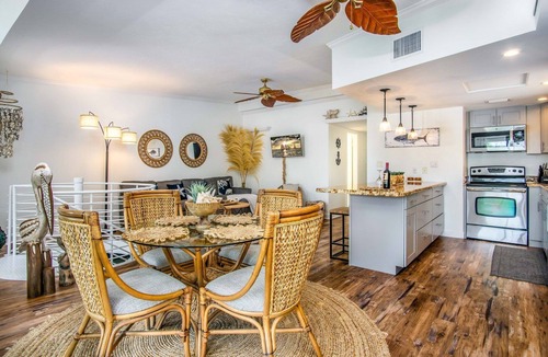 Venetian Shores House | Experience luxury at Salty B in Islamorada with private pool and canal views!