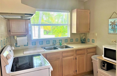 Lower Matecumbe Key House | Experience waterfront living in this spacious 4-bedroom home in Islamorada.