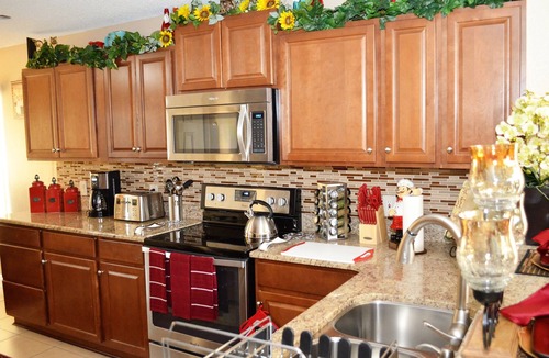 Creekside House | Exquisite Destination. Bay Vista