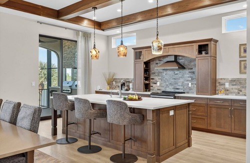 Murex Lakes House | Exquisite home moments to the beach